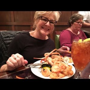 Meet your Posher, Vickie